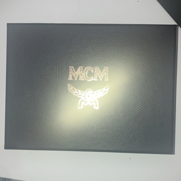 MCM world wide - KEY POUCH IN VISETOS ORIGINAL " black" - Picture 3 of 5